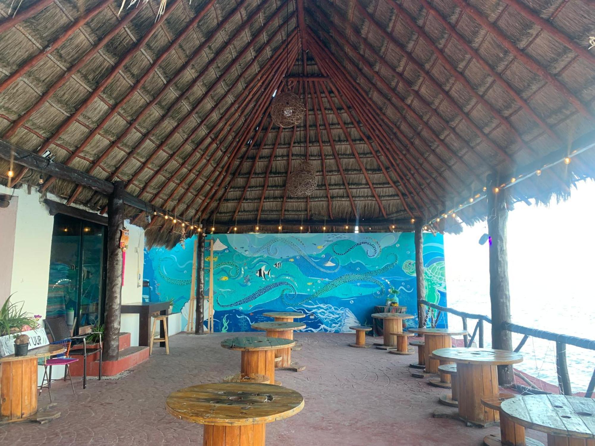 Casa Caribe Канкун Экстерьер фото The interior of the restaurant