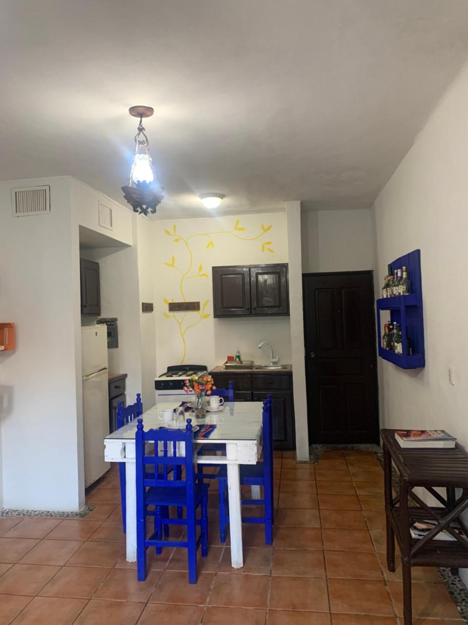 Casa Caribe Канкун Экстерьер фото A typical apartment in the complex